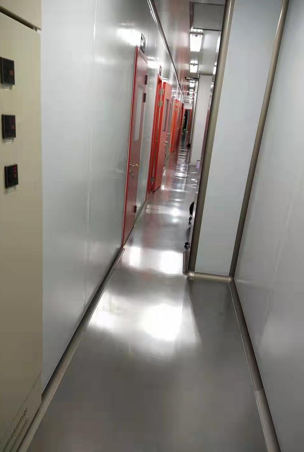 1646450729733612.jpg 無塵自動(dòng)<a href='http://www.gytgc.com/' target='_blank' title='噴漆設(shè)備' style='color:#eb2828'><strong>噴漆設(shè)備</strong></a>.jpg